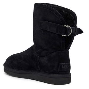 Womens UGG Remora shearling winter boots